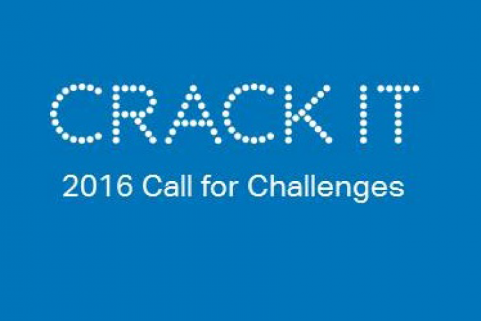 2016 CRACK IT Logo Open call
