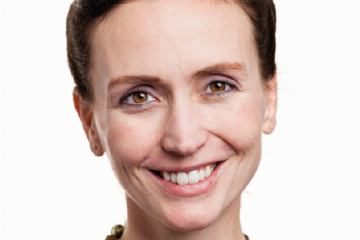 Headshot of Dr Eileen Gentleman