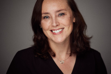 Portrait of Professor Stephanie Dakin
